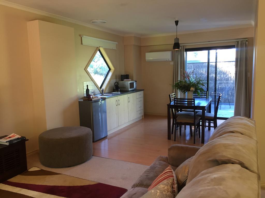 The Rocks Apartments Halls Gap Exterior photo